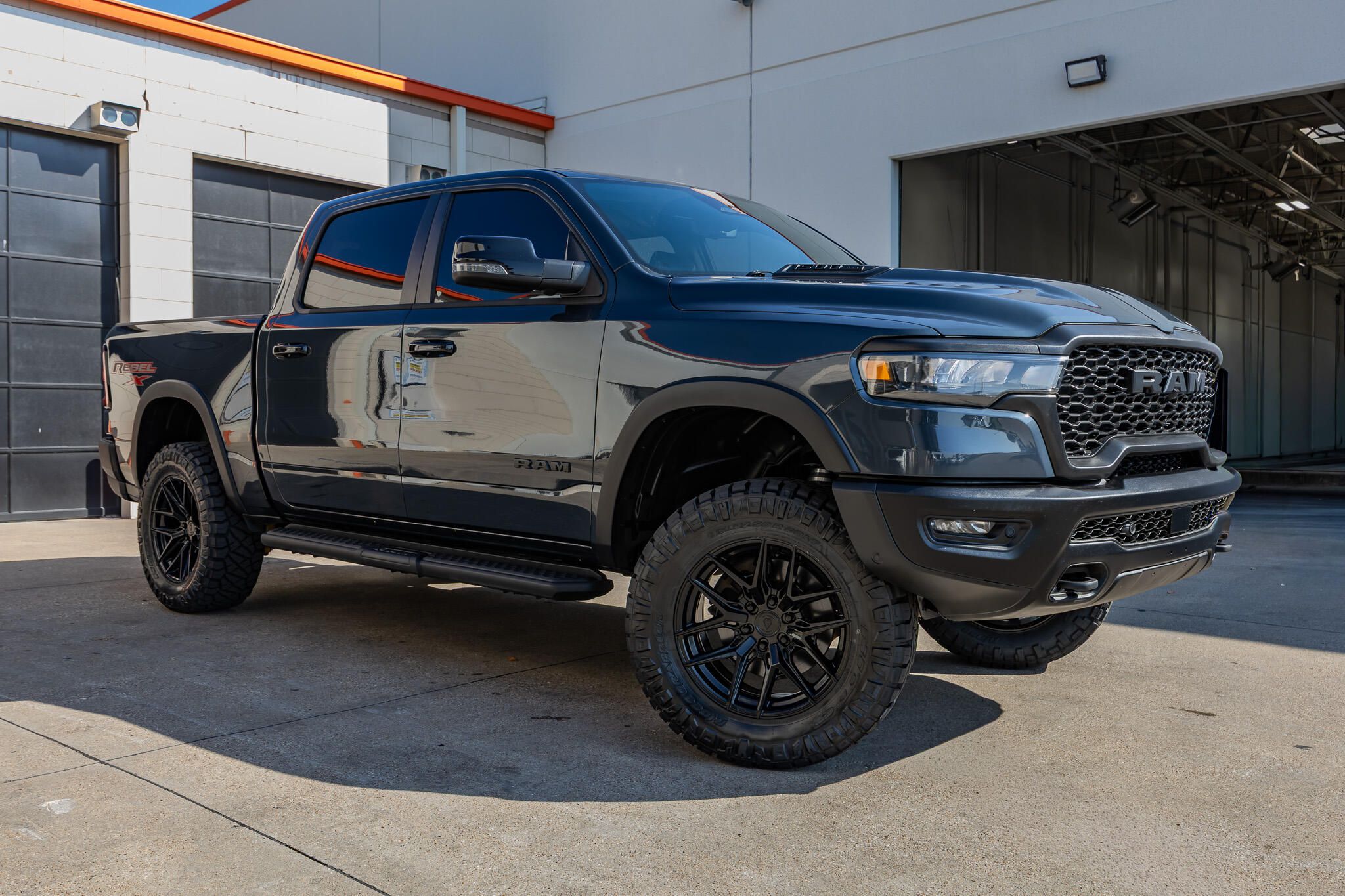 ram ram 1500 pickup 2025 1C6SRFLP8SN675618 image ram ram 1500 pickup 2025 1C6SRFLP8SN675618 image